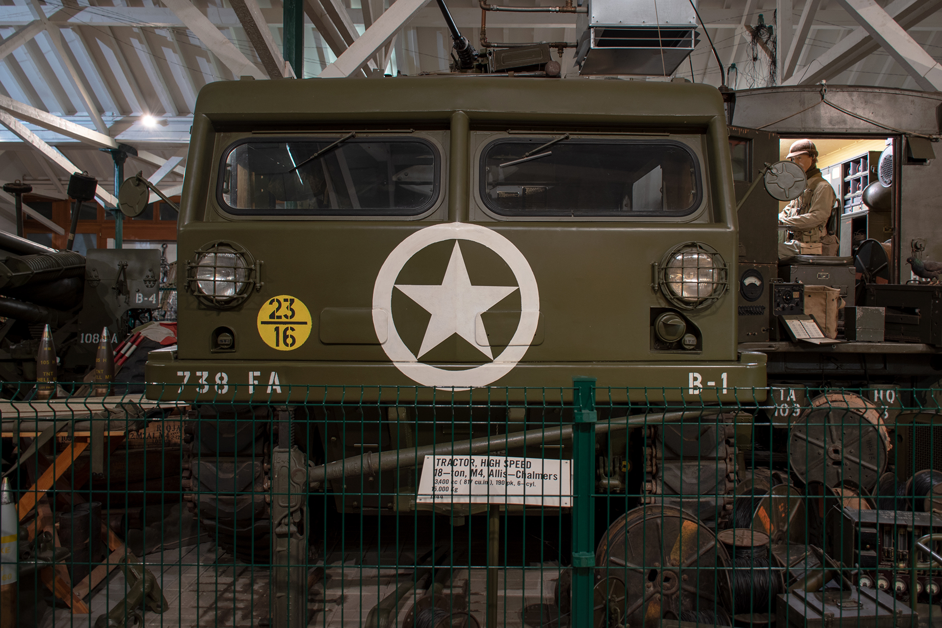 Allis-Chalmers M4 chenillé 1944 front - Musée National d'Histoire Militaire, Diekirch