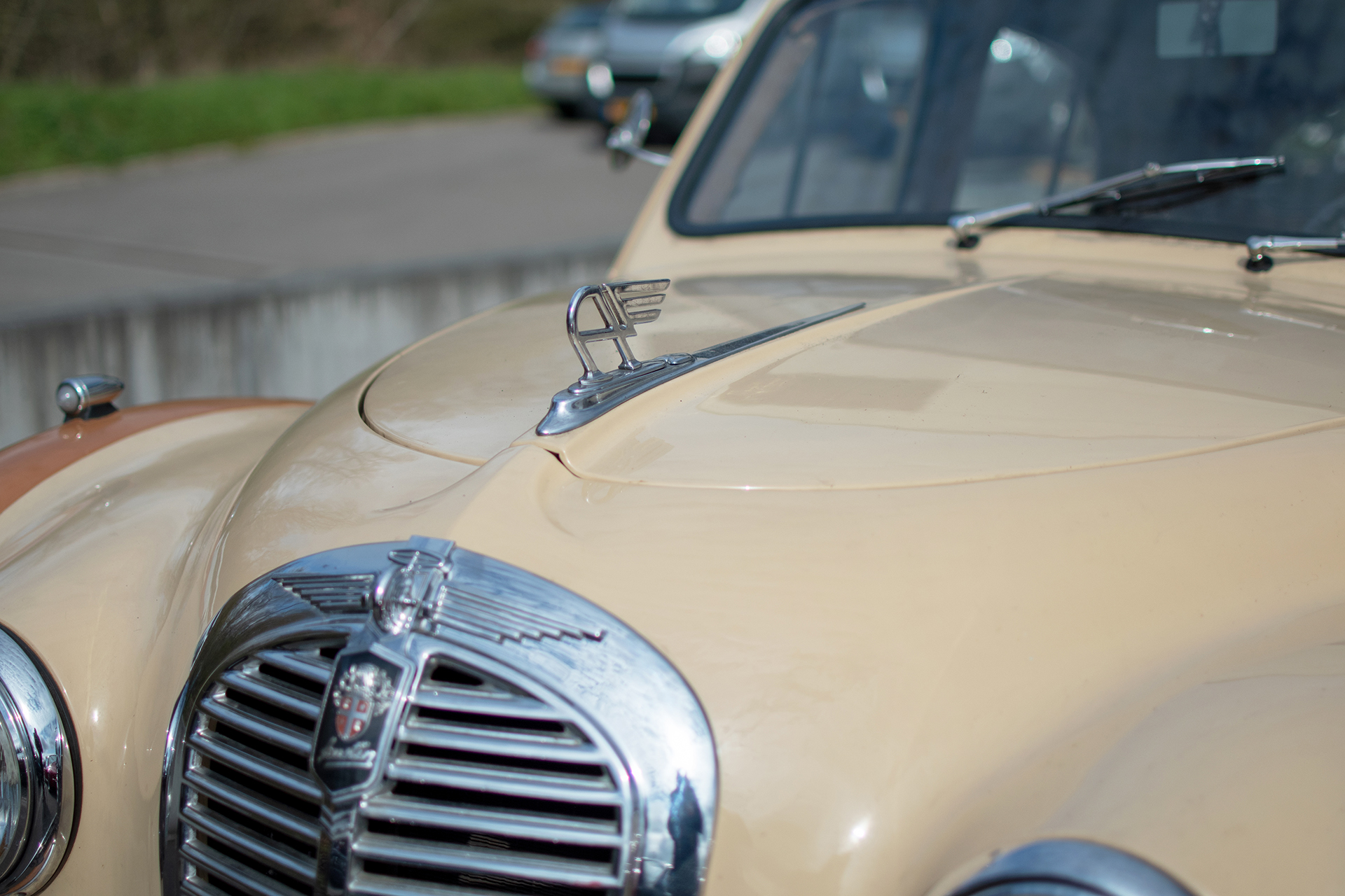 Austin A40 MKI emblem - LOF Oldtimers Breakfast - Contern 2023