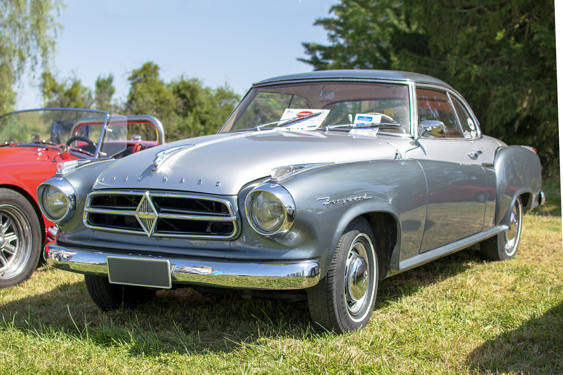 Borgward Isabella coupé 1958 front left - Automania 2019, Edling les Anzeling, Hara du Moulin 