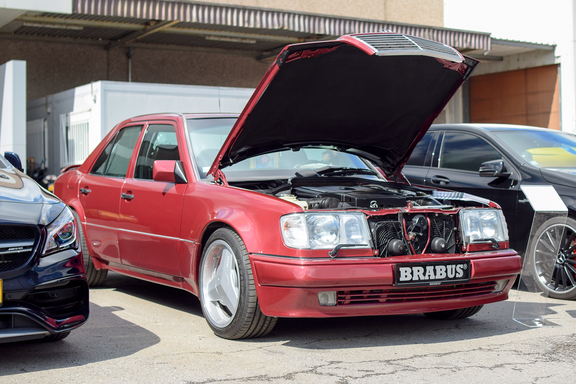 Brabus 6.5 1994 (W124 E60 AMG) front - Cars & Coffee Deluxe Luxembourg Mai 2019