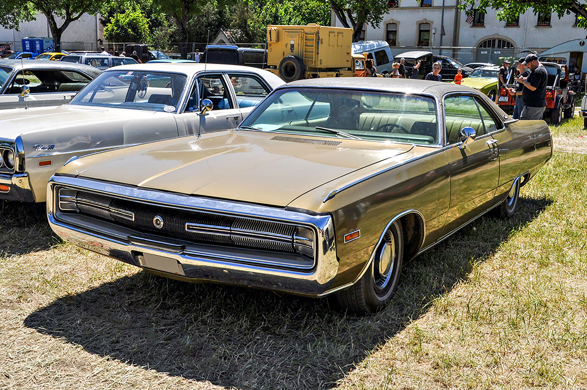 Chrysler 300 VI Hust