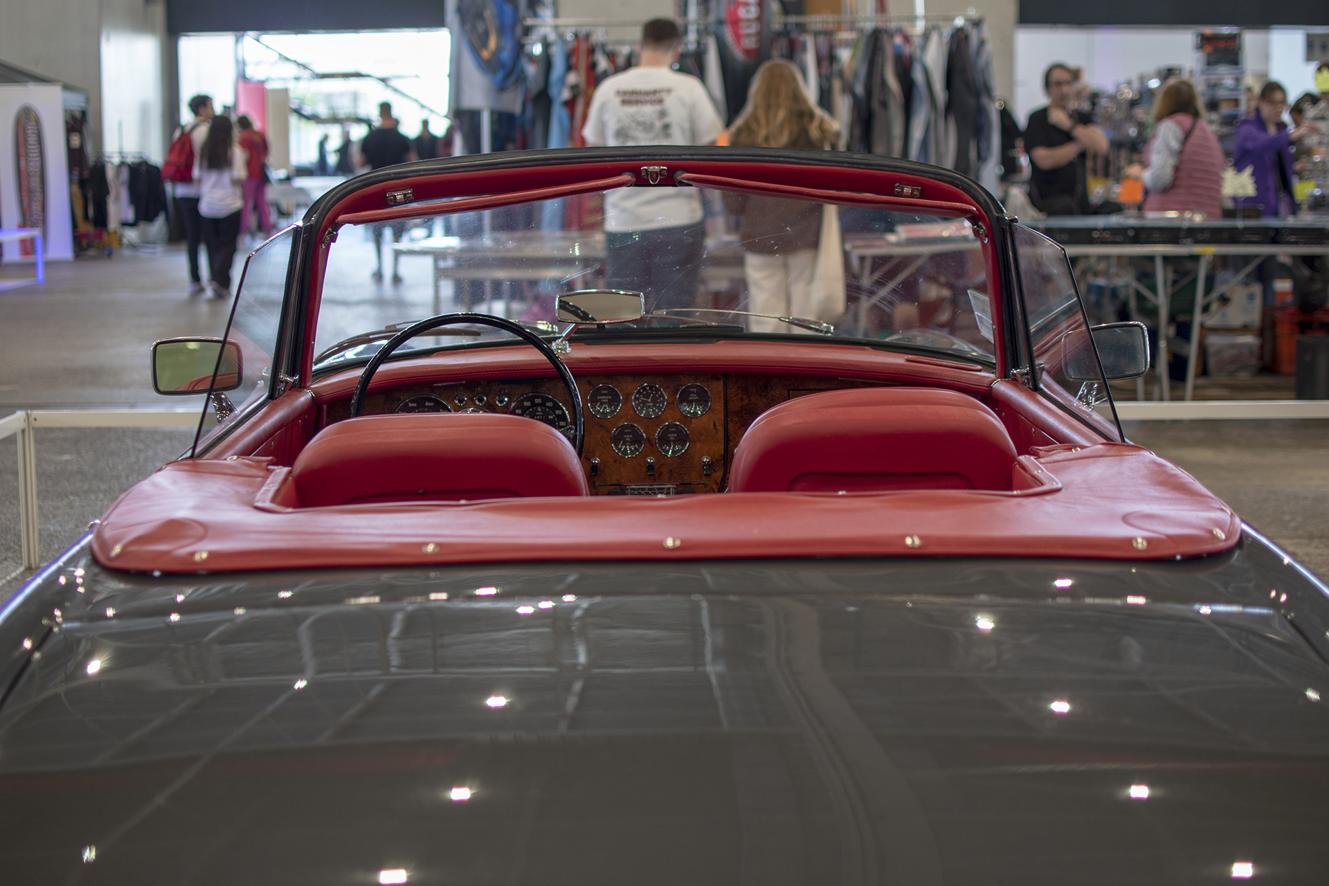 Facel Vega Facel III  dashboard - Metz Auto Passion 2024
