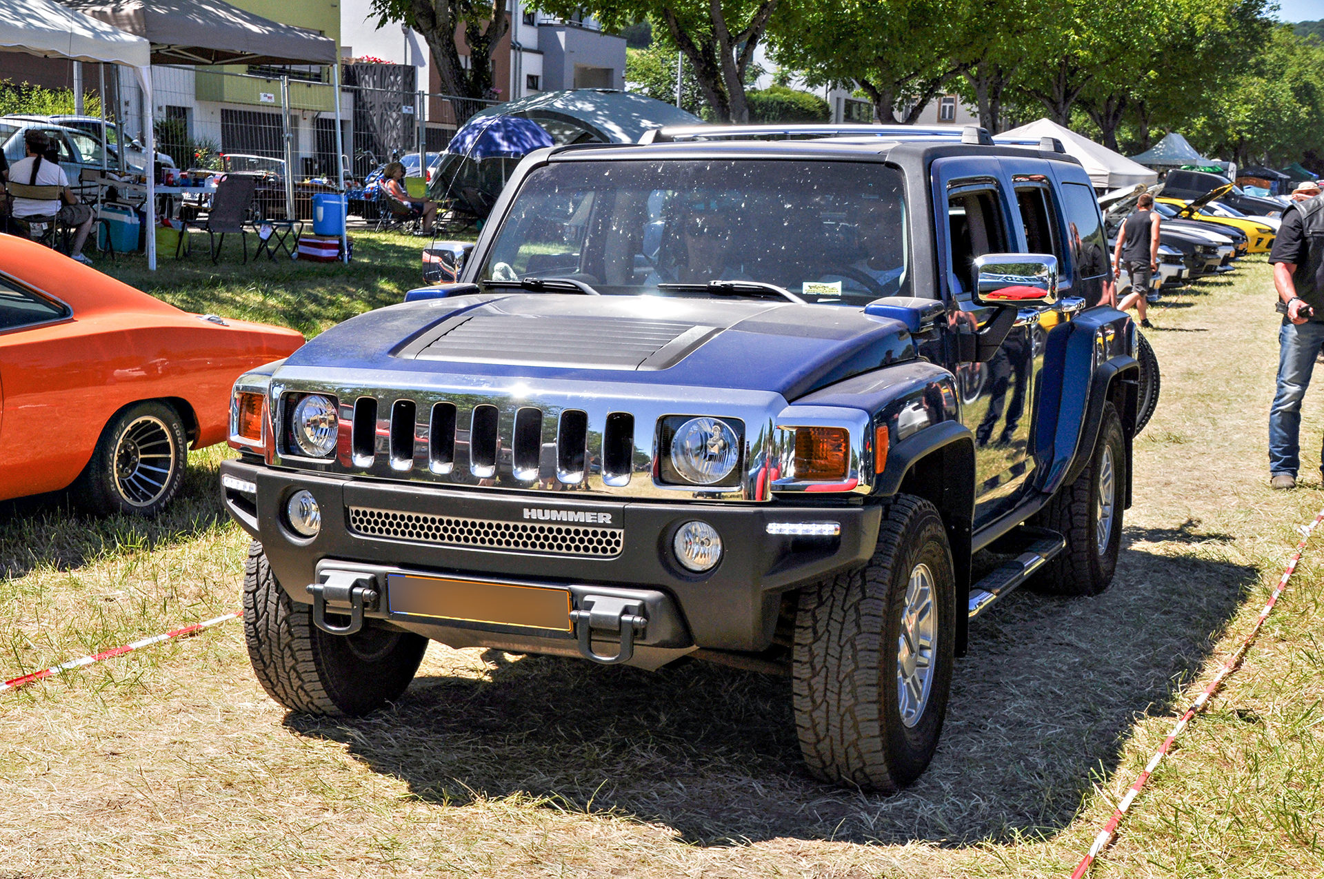 Hummer H3 - American Roadrunners 2018, Stadtbredimus