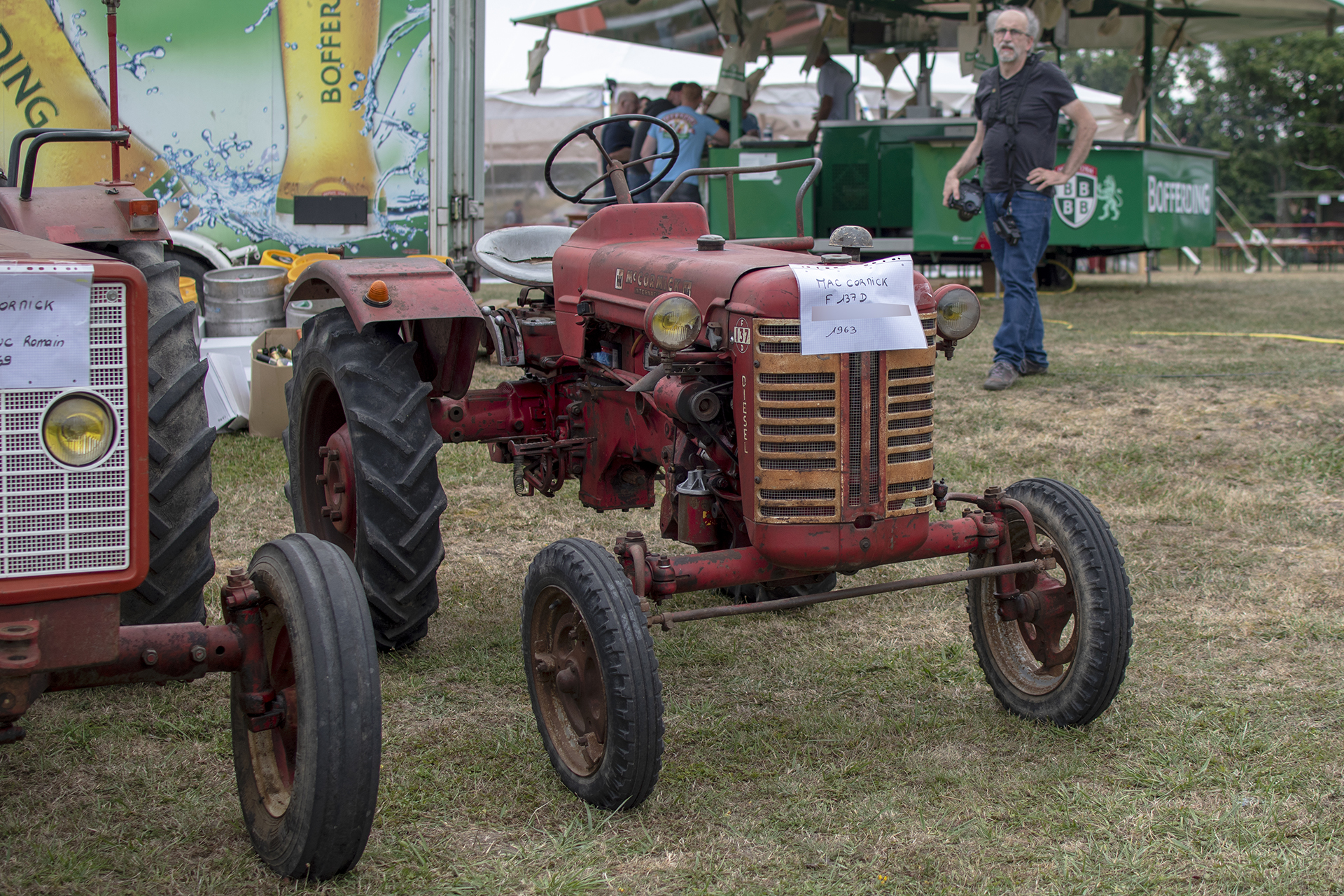 International Harvester Farmall F-137 D 1963 -  Monneren Motor ShowShow 2023