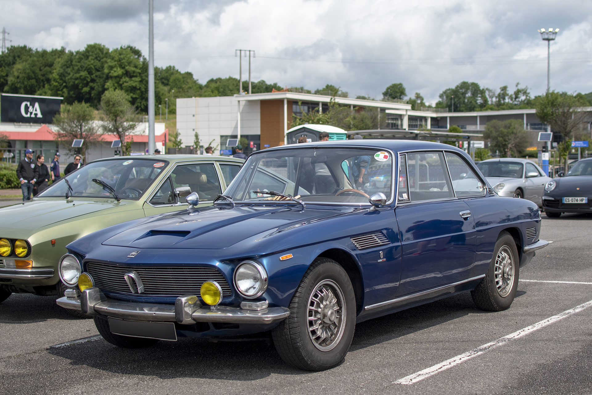 Iso Rivolta IR 300 - Autos Mythiques 57, Thionville, 2025