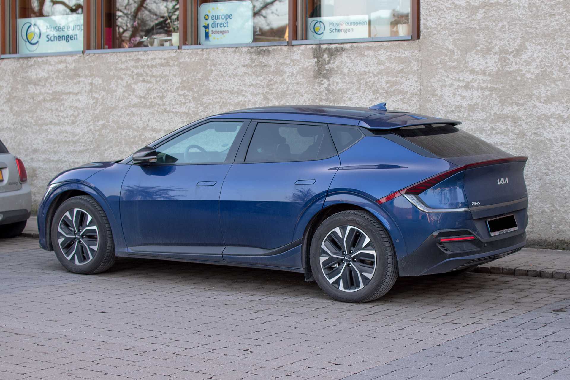 Kia EV6 arrière 