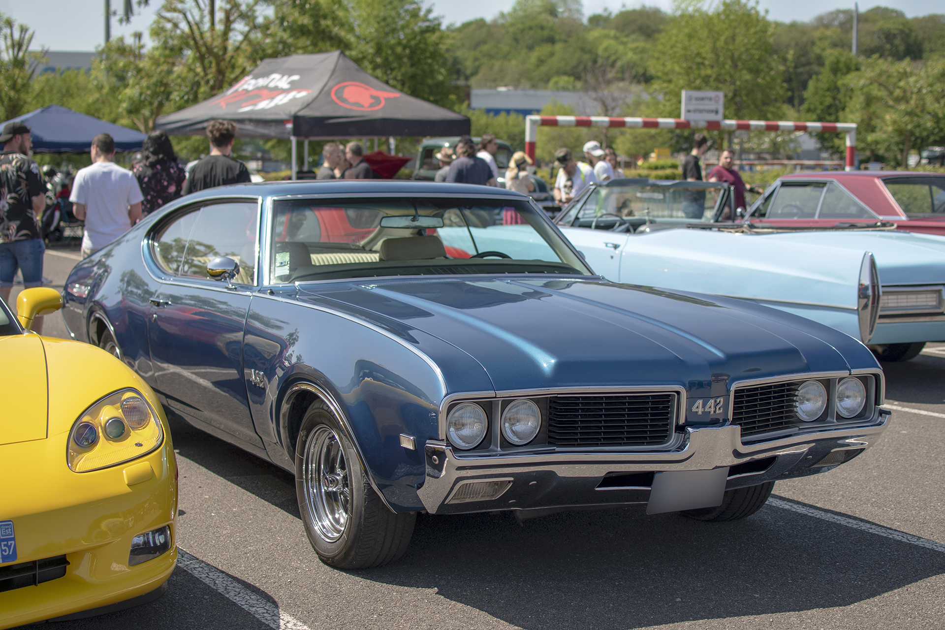 Oldsmobile 442 II - Autos Mythiques 57, Thionville, 2023