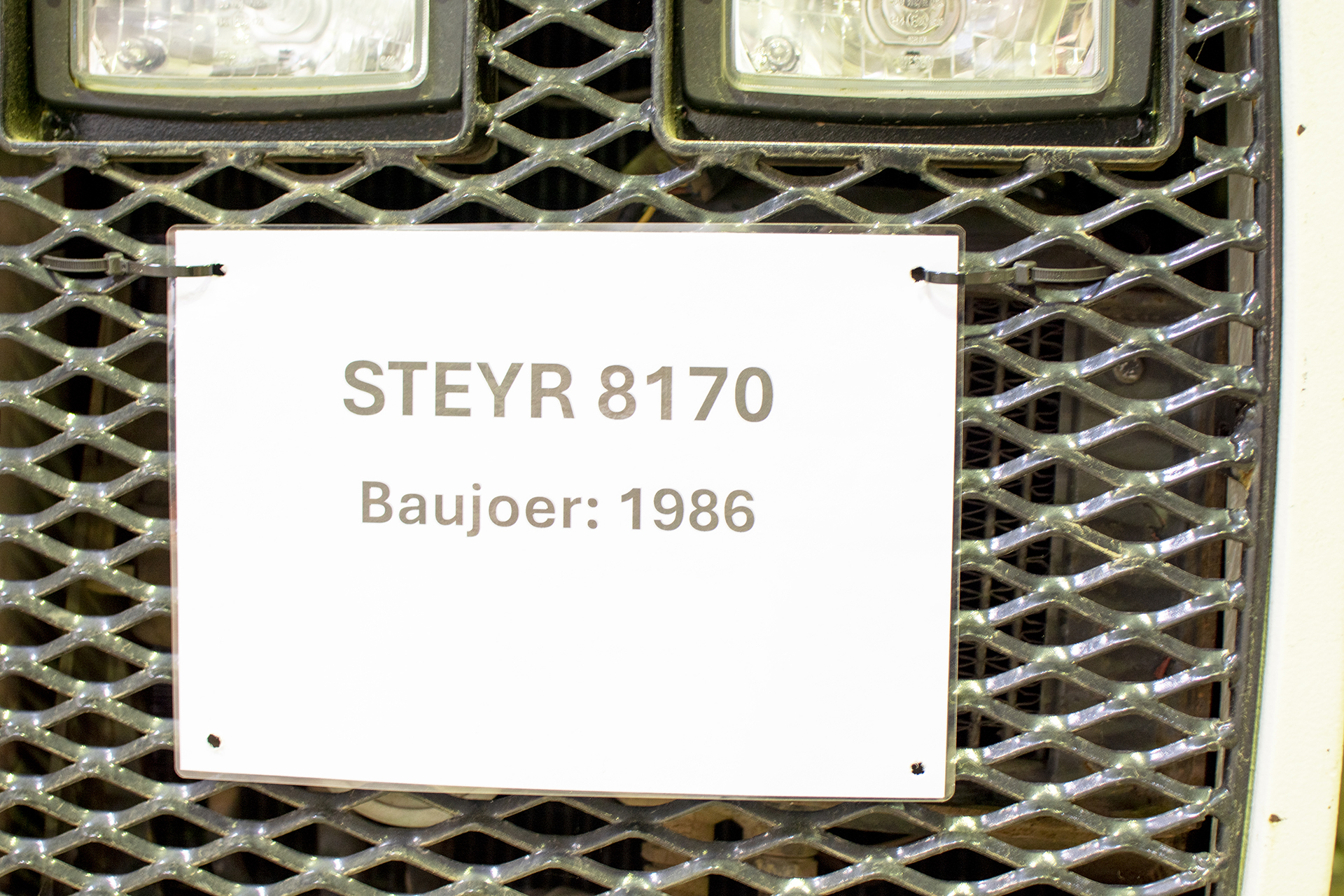 Steyr 8170 1986 infos - Auto Jumble ,2025, Luxembourg, all thing classic