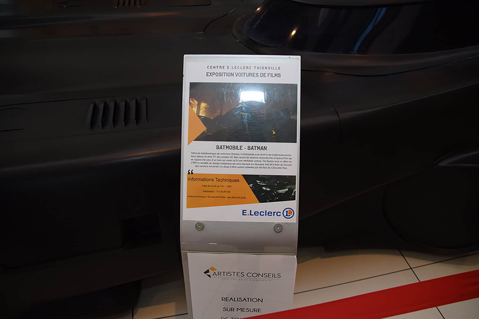  réplique Batmobile 1989 infos - Exposition ,voitures de films,Leclerc, Thionville, 2018