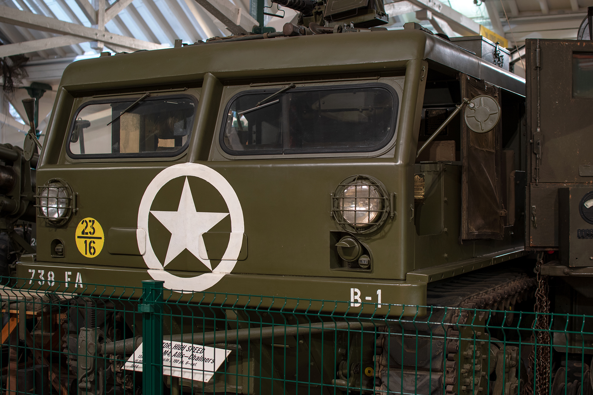 Allis-Chalmers M4 chenillé 1944 - Musée National d'Histoire Militaire, Diekirch