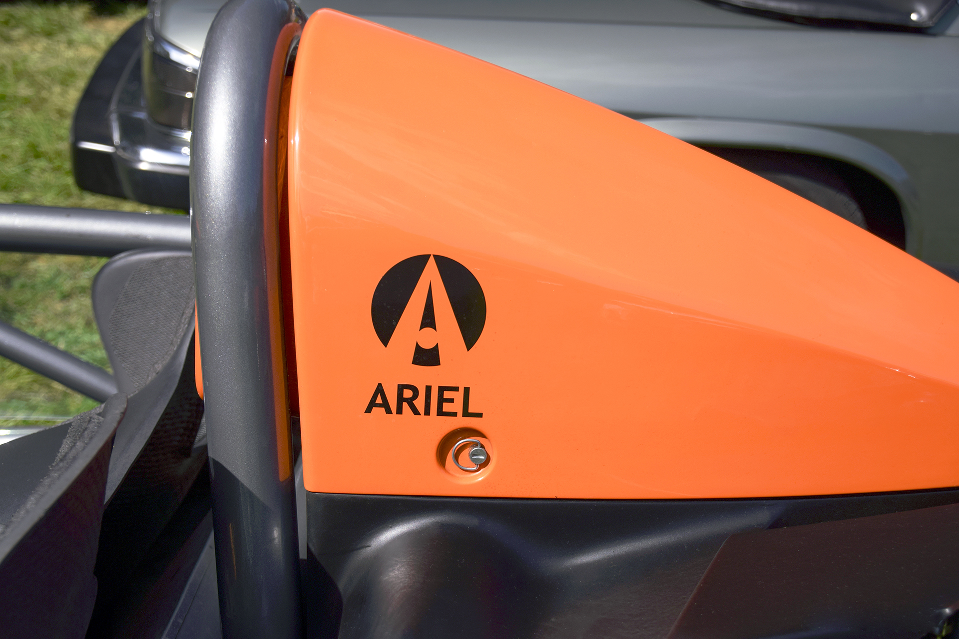 Ariel Atom logo - Automania 2016, Château de Freistroff Ariel Atom logo - Automania 2016, Château de Freistroff