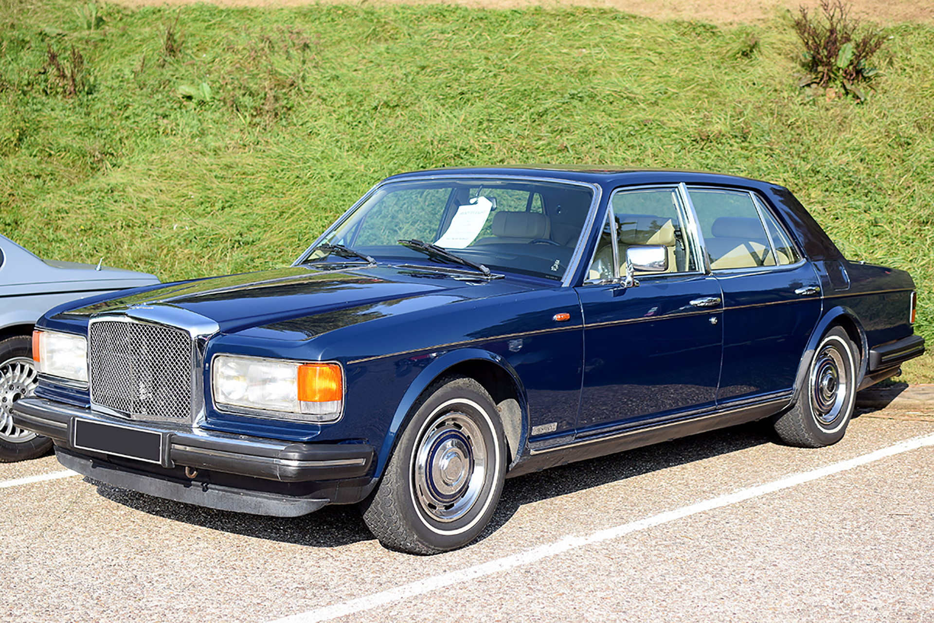 Bentley Mulsanne I Eight 1986 - Automania ,2017, Manderen, Château de Malbrouck