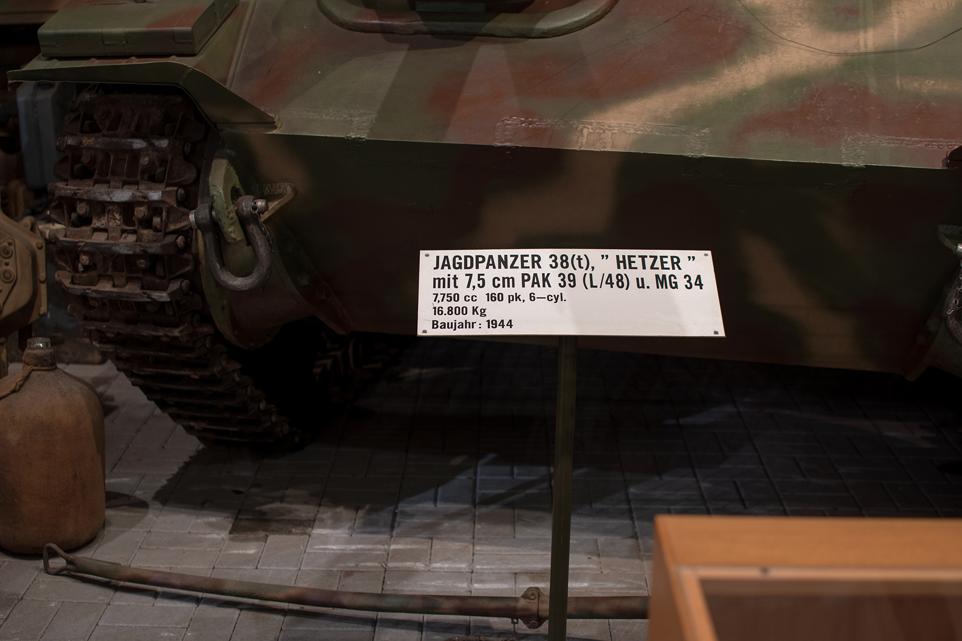 BMM Jagdpanzer 38t 1944 details - Musée National d'Histoire Militaire, Diekirch