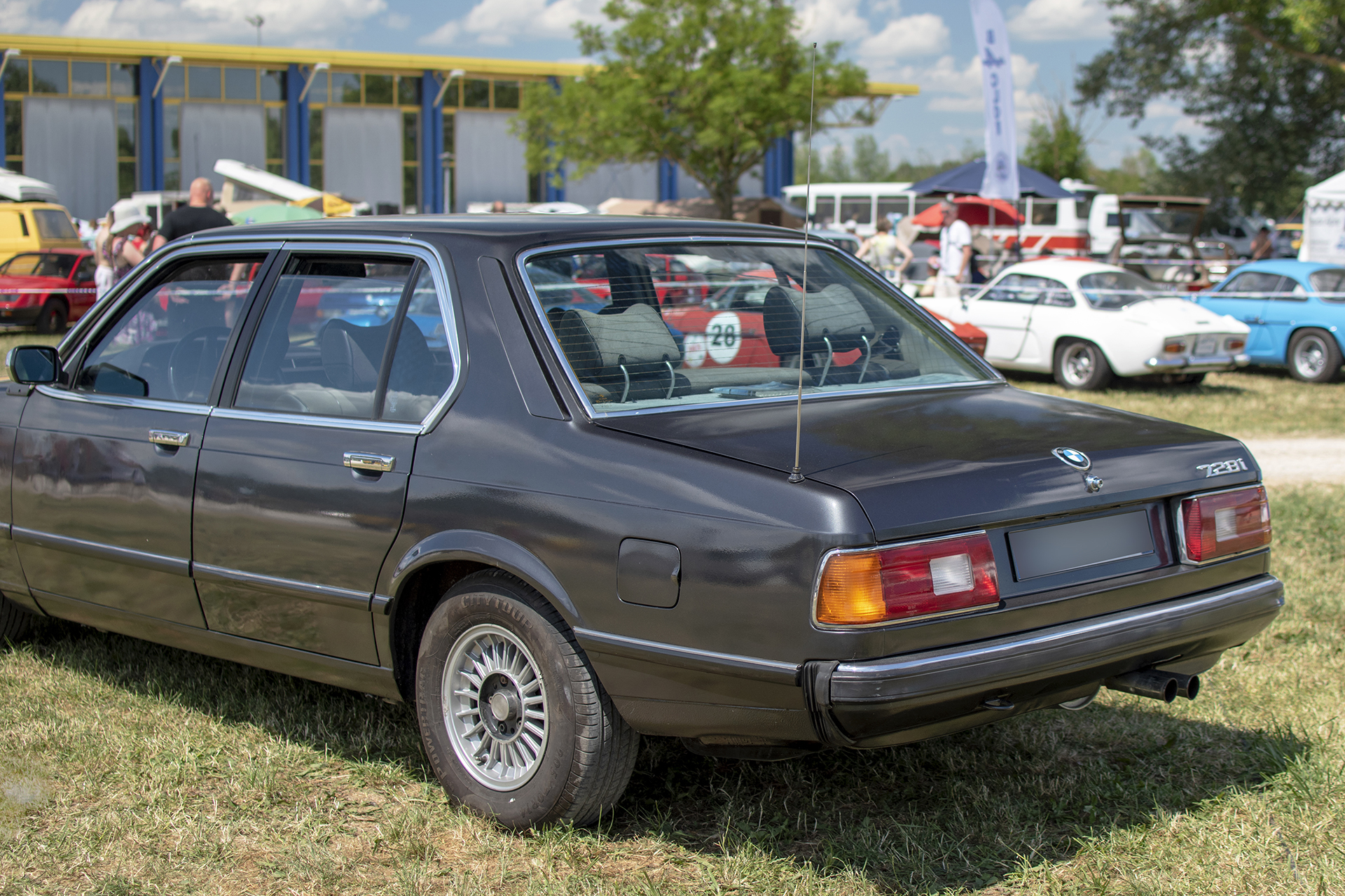 BMW série 7 I E23 arrière - Rétro Meus'Auto ,2023, Heudicourt, Lac de la Madine