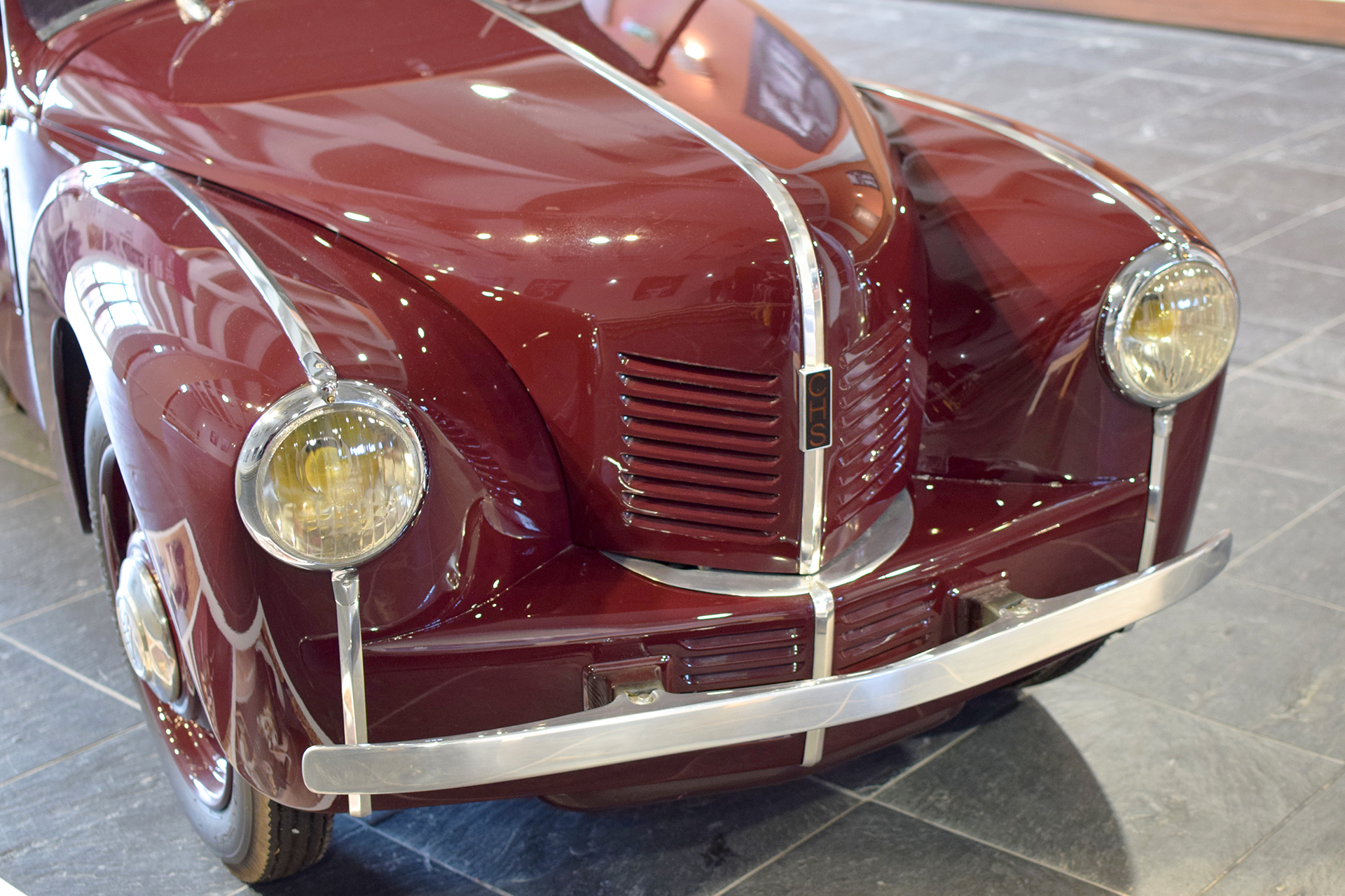 Chausson CHS prototype 1942 calandre - Cité de l'automobile, Collection Schlumpf, Mulhouse Chausson CHS prototype 1942 calandre - Cité de l'automobile, Collection Schlumpf, Mulhouse