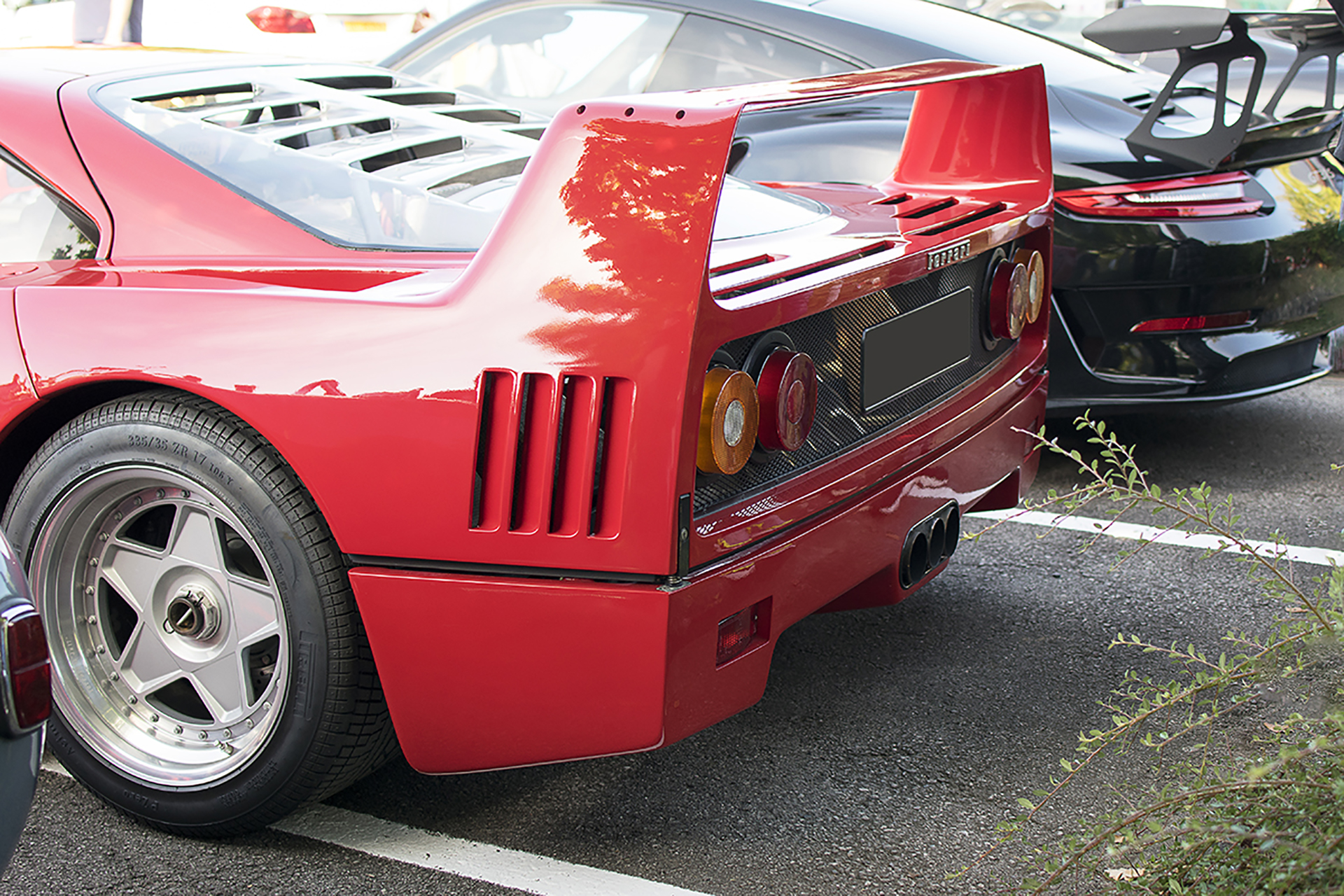 Ferrari F40 arrière - Cars & Coffee Deluxe Luxembourg Septembre 2019