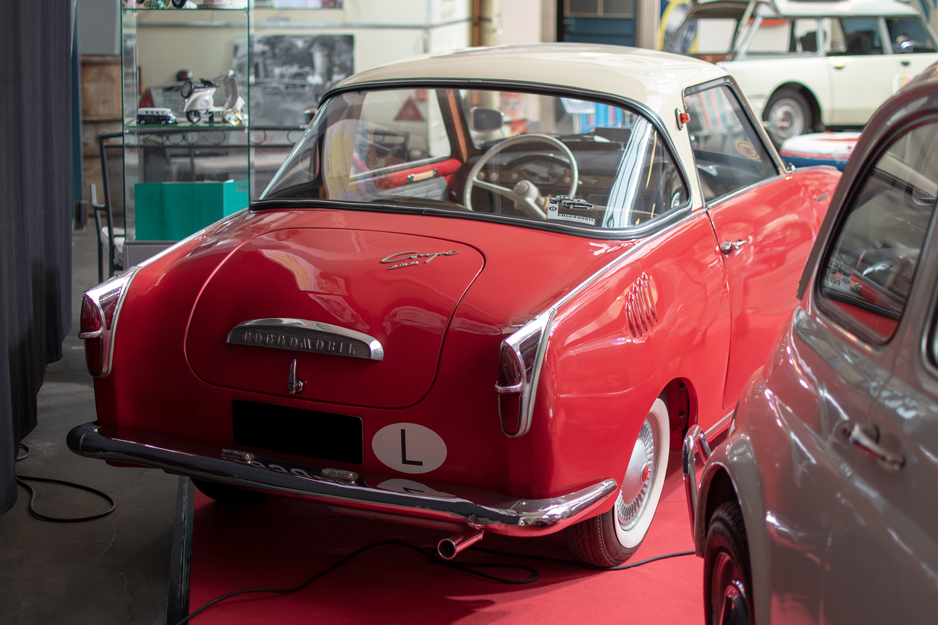Glas Goggomobil TS coupé arrière - Conservatoire National de Véhicules Historiques, Diekirch, exposition Départ en Vacances, 2022-2023 Glas Goggomobil TS coupé arrière - Conservatoire National de Véhicules Historiques, Diekirch, exposition Départ en Vacances, 2022-2023