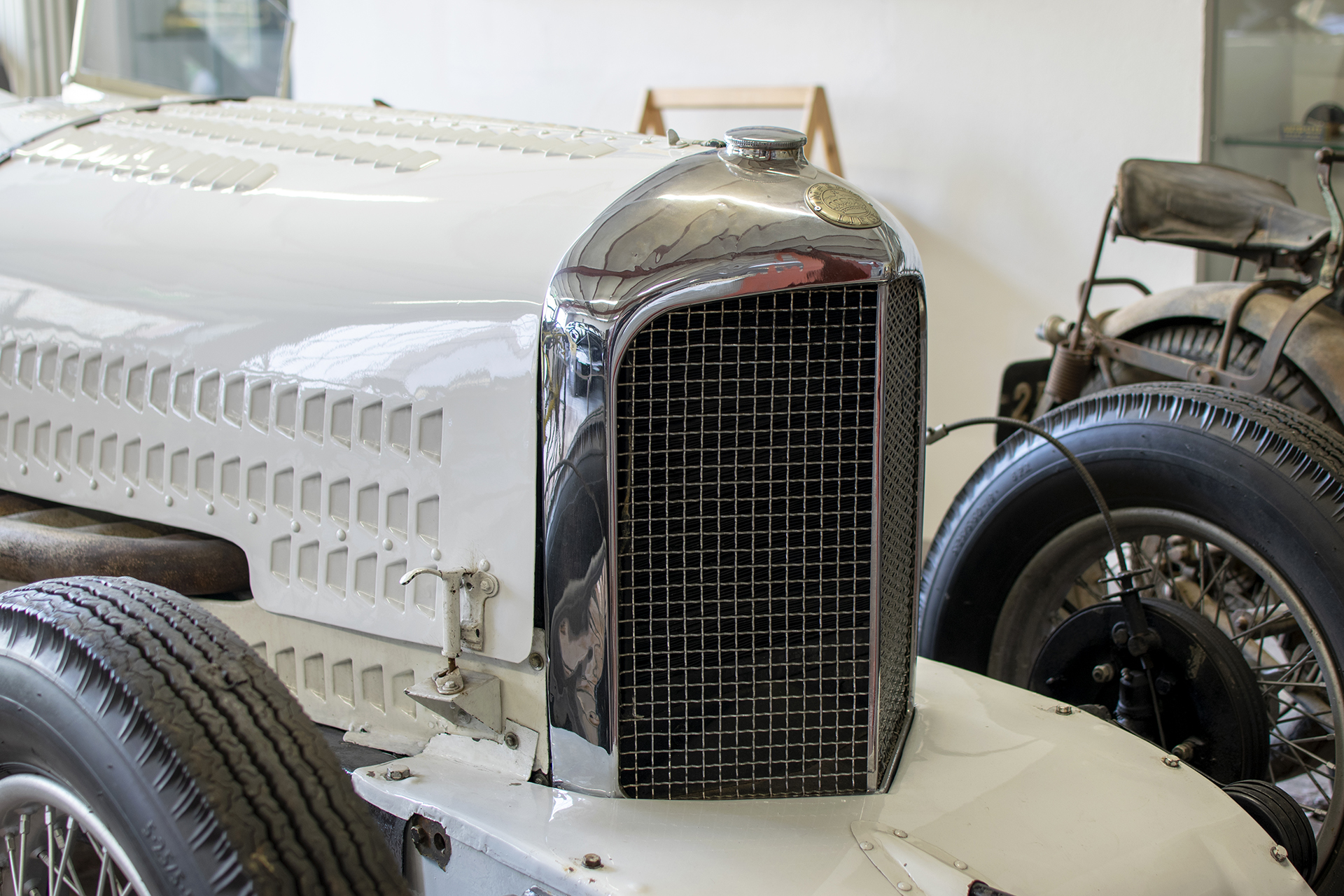 Imperia Grand Prix 1930 calandre - Conservatoire National de Véhicules Historiques, Diekirch
