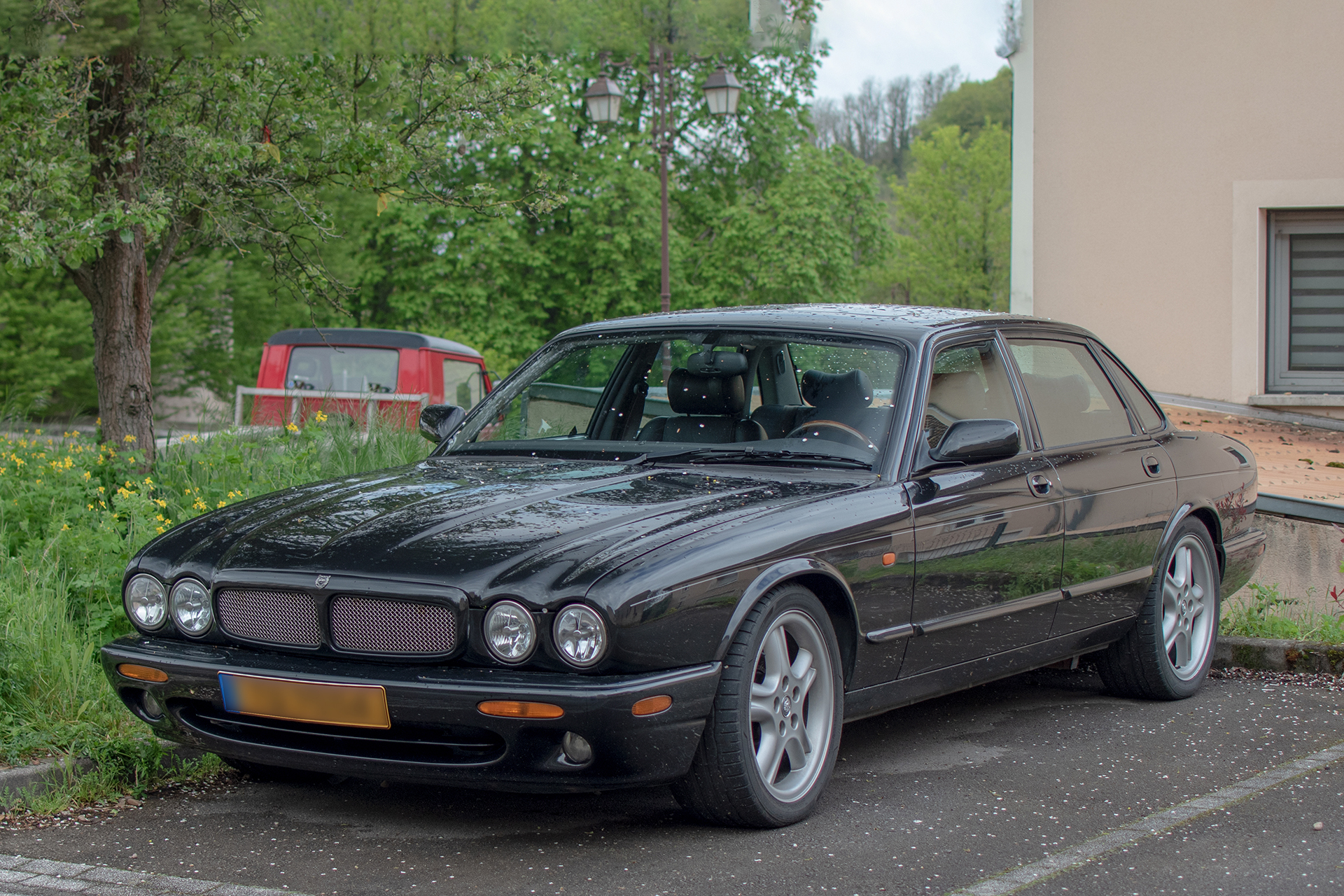 Jaguar XJR X306