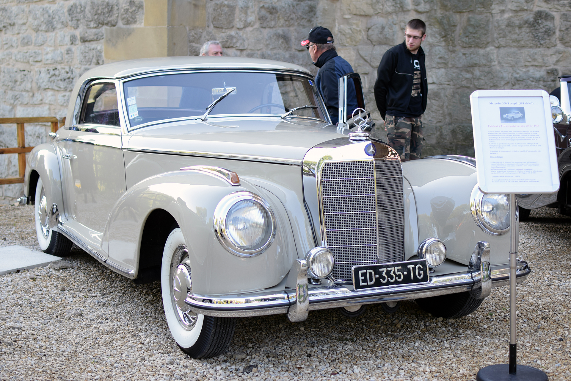 Mercedes-Benz W188 300s coupé - Automania ,2017, Manderen, Château de Malbrouck
