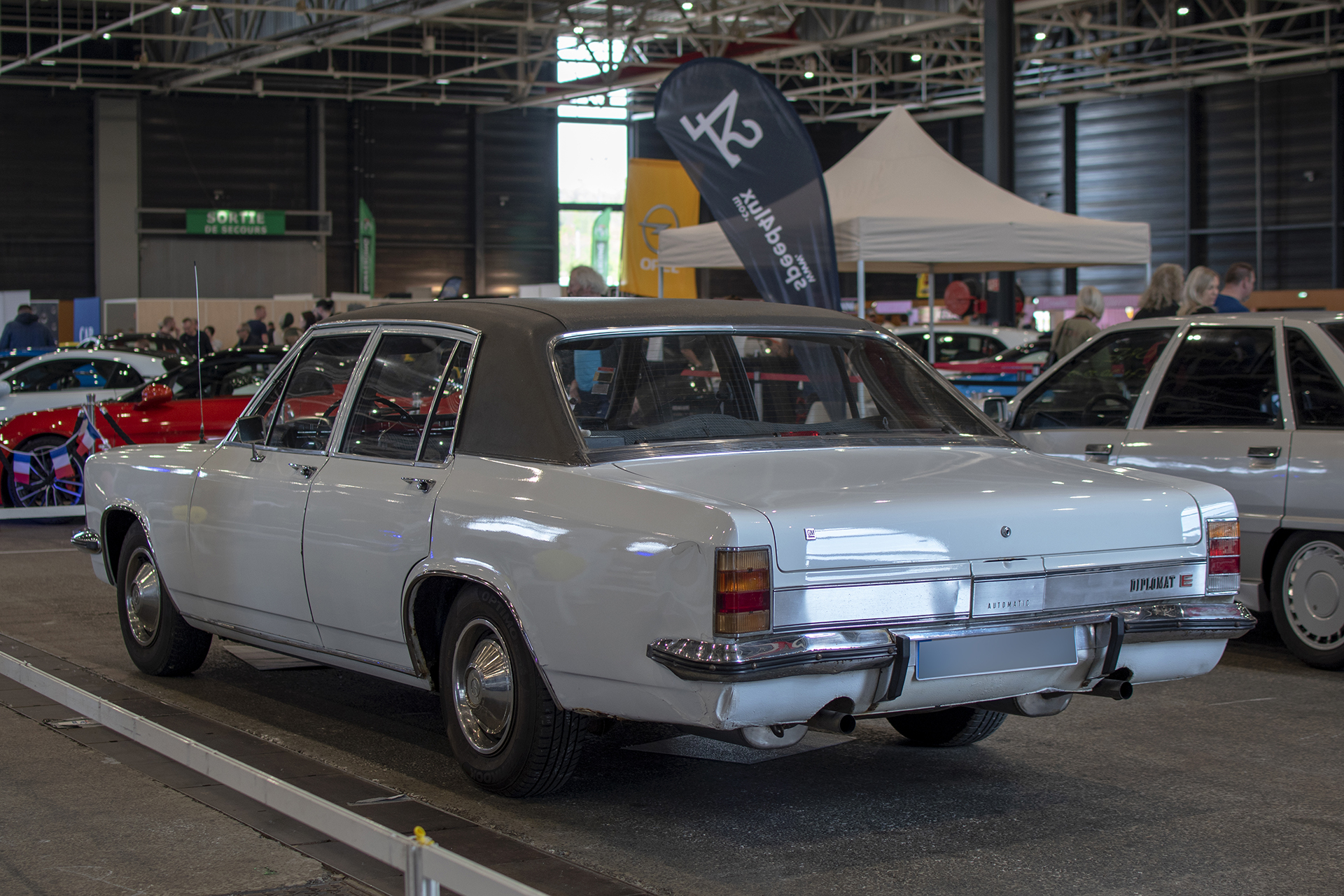 Opel Diplomat II B arrière - Metz ,Auto Passion ,2024