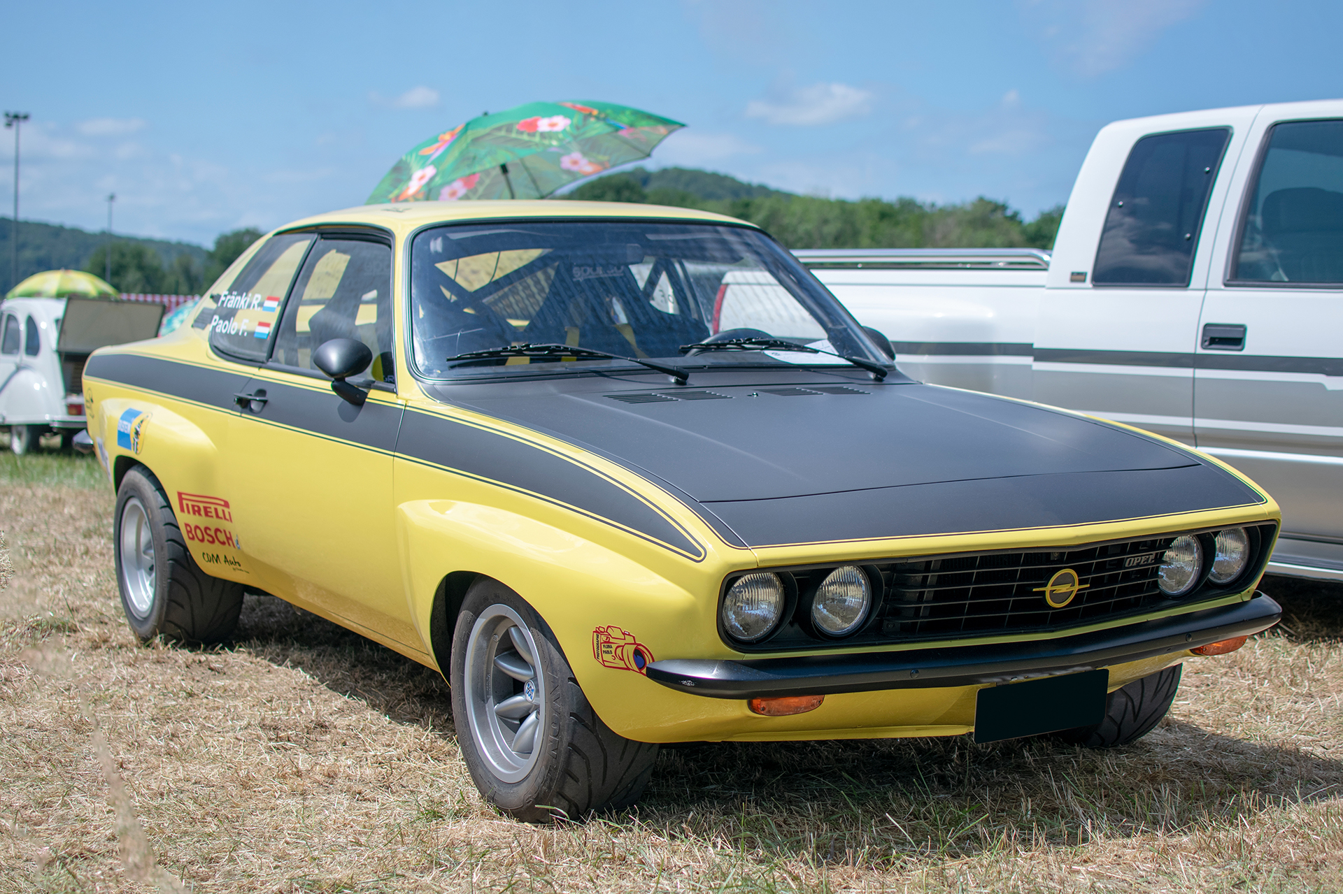 Opel Manta A GT/E de compétition (Fränki ,Paolo) - Rétro Meus'Auto ,2022, Heudicourt, Lac de la Madine