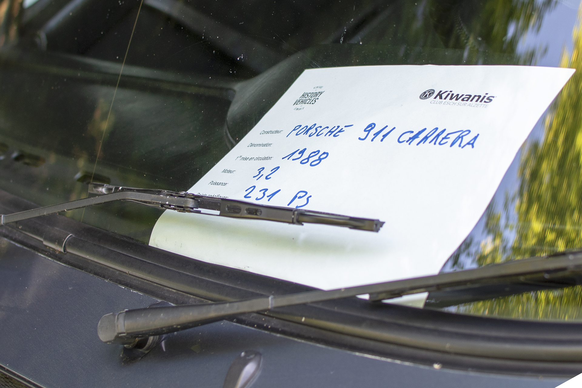 Porsche 911 II G Carrera 1988 infos - Hystory Vehicles by Kiwanis, 2025, Lasauvage