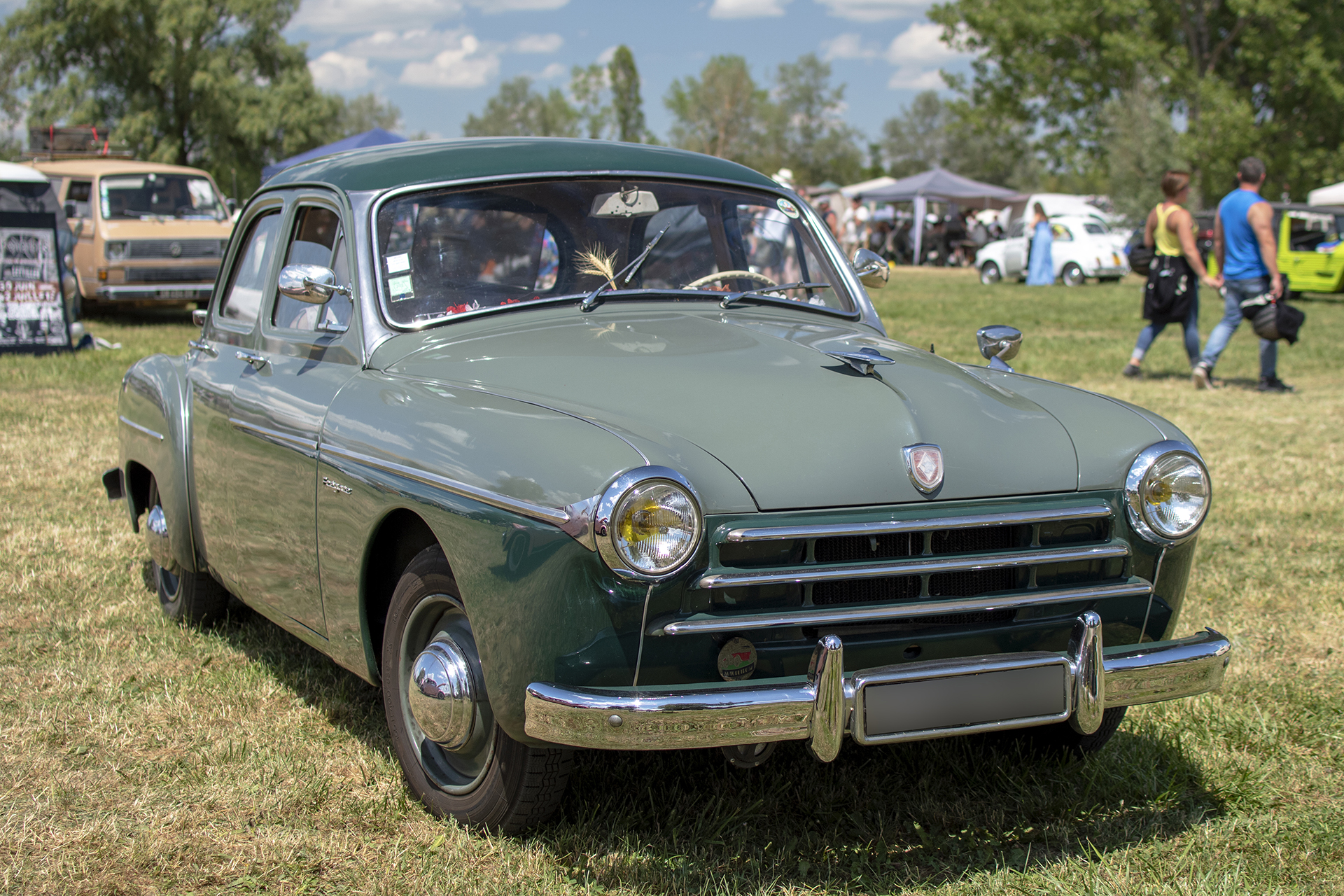 Renault Frégate - Rétro Meus'Auto ,2023, Heudicourt, Lac de la Madine
