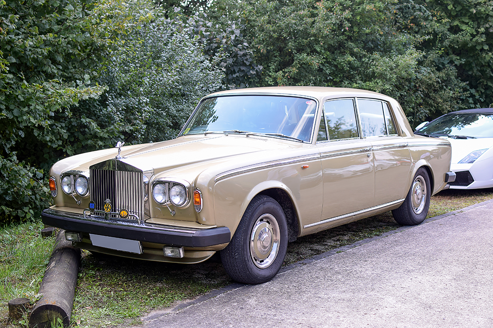 Rolls-Royce Silver Shadow II - Automania ,2017, Manderen, Château de Malbrouck