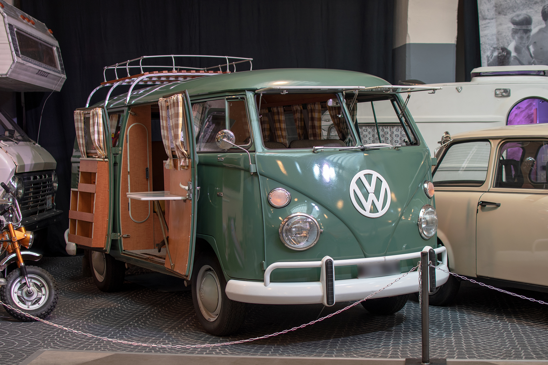 Volkswagen Combi T1 Westfalia - Conservatoire National de Véhicules Historiques, Diekirch, exposition Départ en Vacances, 2022-2023