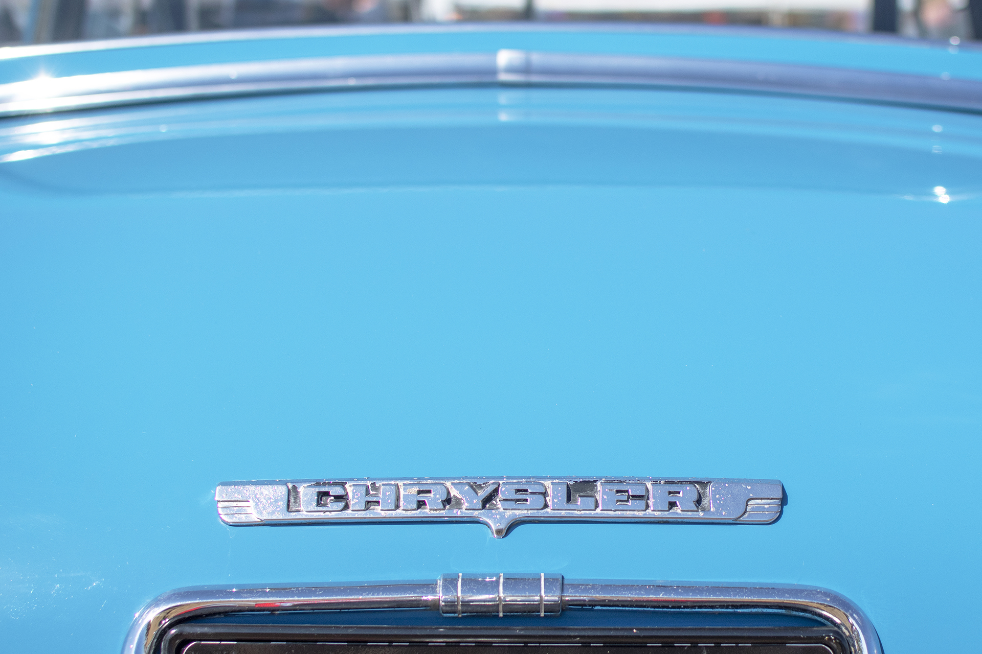 Chrysler New Yorker II  logo - Rêve américain, Ballastière Meeting, Hagondange, 2025