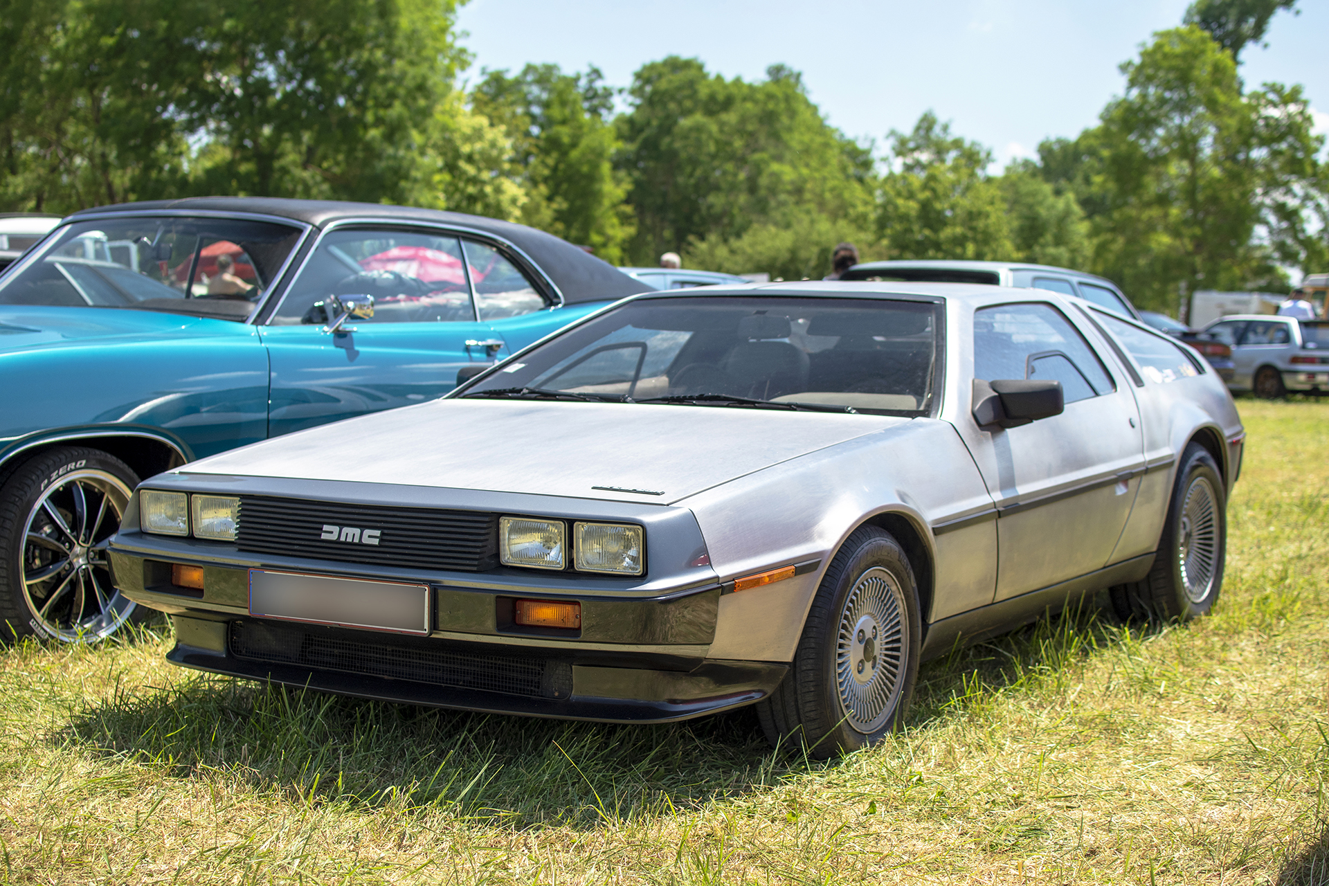 DeLorean Motor Company DeLorean DMC-12 - Rétro Meus'Auto ,2023, Heudicourt, Lac de la Madine